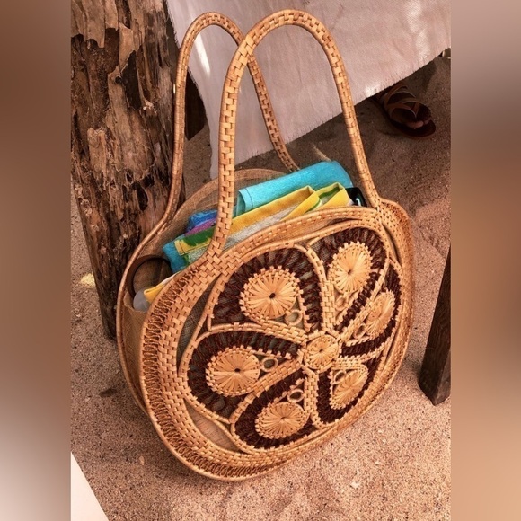 RATTAN Beach Bag - Picture 1 of 4
